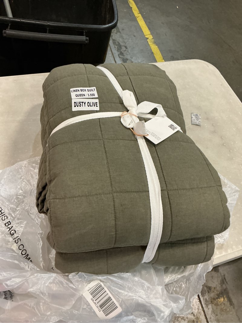 Condition photo showing Good Condition for lightweight european linen box quilt dusty olive queen 