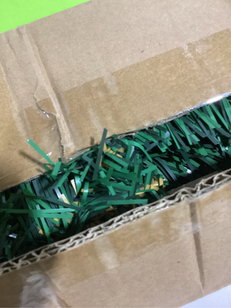 Condition photo showing Good Condition for KTKDE 6ft Premium Artificial Holiday Christmas Tree w/ 1005 Branch Tips1pcs Tree top Star 200 Led Battery Operated String Lights,for Home Festival Celebration Perfect Choice for Xmas Decoration Green 6ft