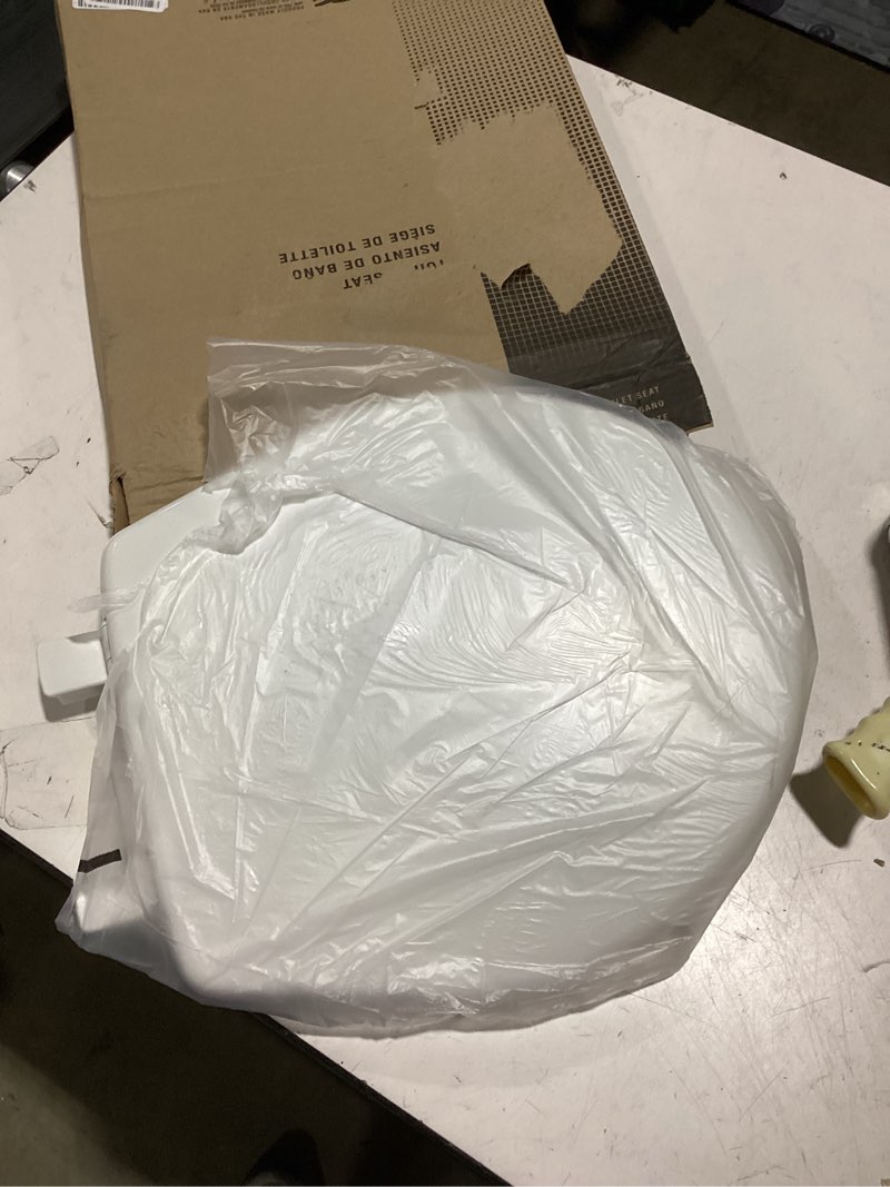 Condition photo showing As Is for bemis 730slec slow close toilet seat, easy clean hinges and durable plastic seat, made in usa, round, white round slow close