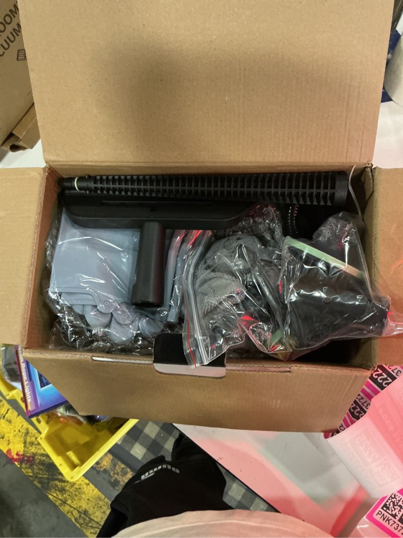 Condition photo showing Good Condition for steam cleaner, portable steamer for cleaning with 16pcs accessories, 6-level adjustable and 15s heat-up, handheld steam cleaner for home, tile, dirt, grout, grease, car detailing green