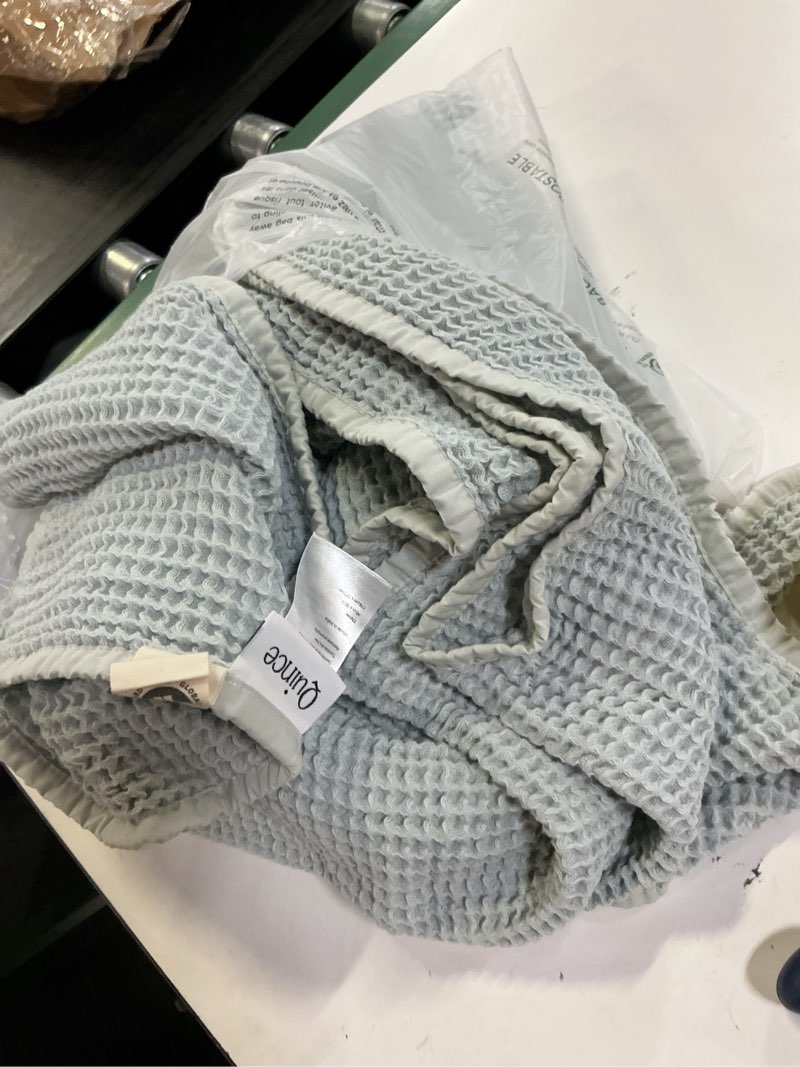 Condition photo showing Good Condition for organic waffle throw color: mist size 175cm x127cm 
