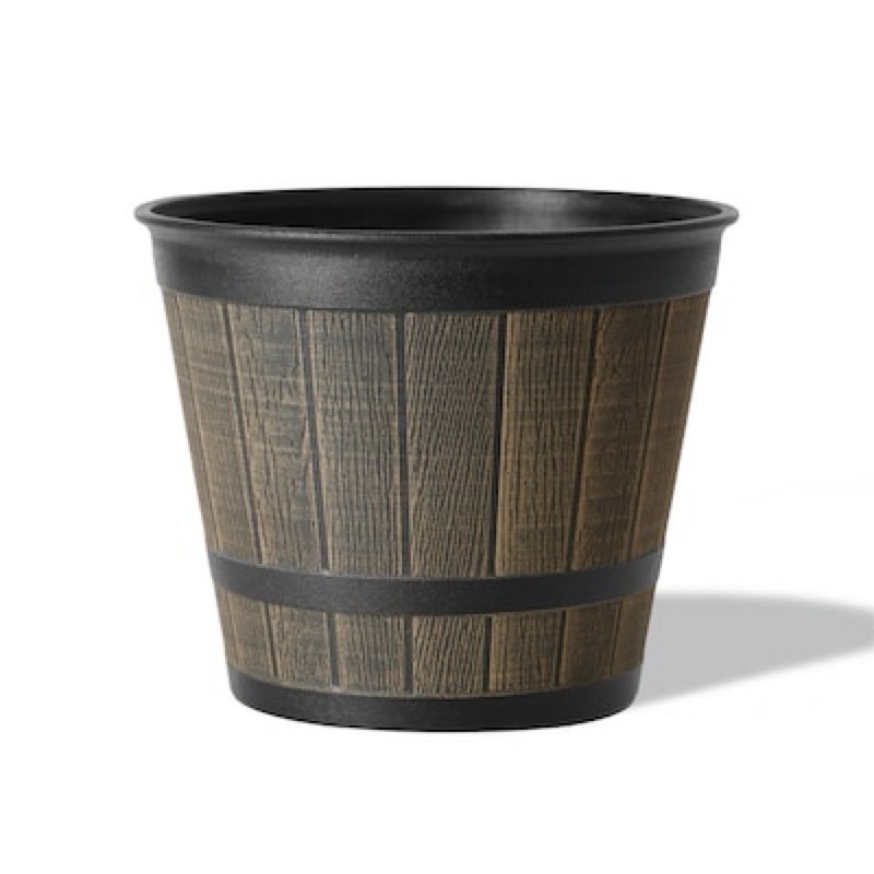 Round 12.2-in W x 12.2-in L x 9.61-in H Spiced Maple Recycled plastic