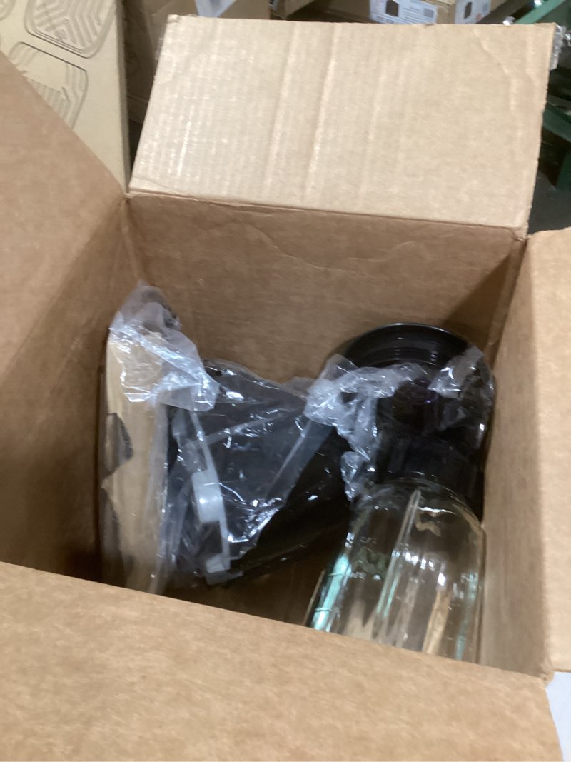 Condition photo showing New/Like New for BLACK+DECKER Countertop Blender with 6-Cup Glass Jar, 10-Speed Settings, Black, BL2010BG
