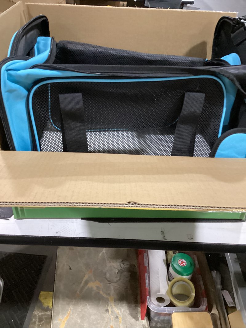 Condition photo showing Good Condition for (similar) soft-sided cat/dog/pet carrier, collapsible pets travel carriers for big cats/small dogs with shoulder strap & removable mat, mesh puppy carry bag, up to 16 lbs, tsa airline approved(blue) blue 17\"l x 11\"w x 11\"h