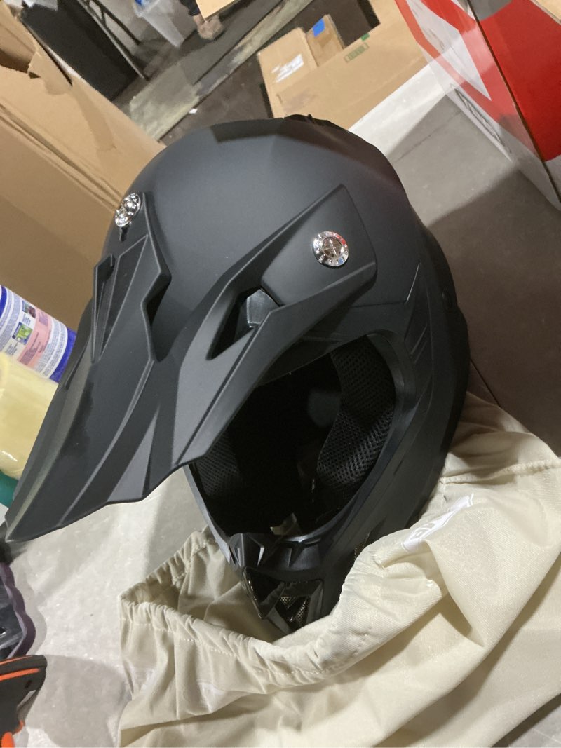 Condition photo showing Good Condition for yema adults dirt bike helmets, ventilated motocross atv dirtbike offroad bmx mx helmets, dot approved motorcycle helmets, ym-915 matte black small