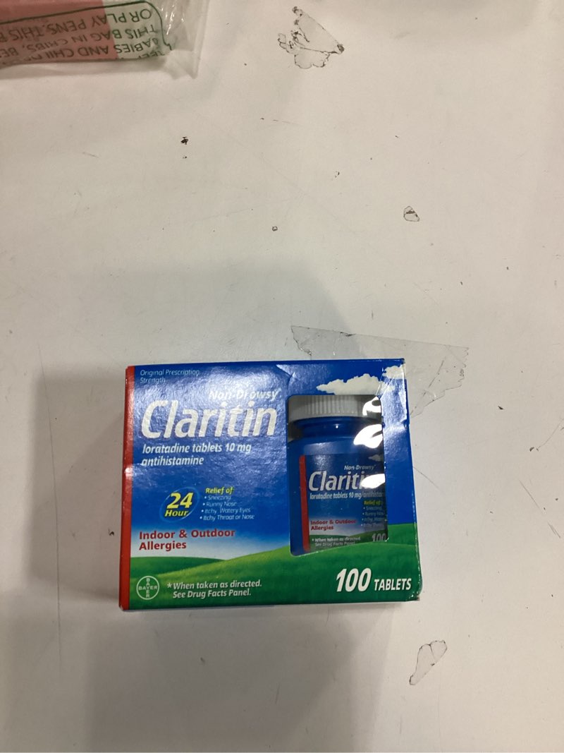 Condition photo showing New/Like New for (Expiration :12/2027) Claritin 24hr Non-Drowsy Allergy Relief, Loratadine Tablets - 100ct