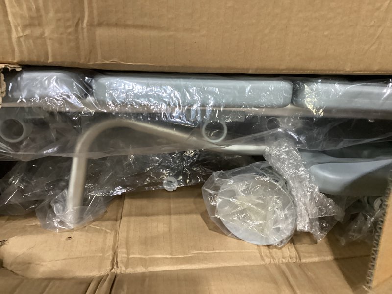 Condition photo showing Good Condition for transfer bench kd,tool free, 1/cs