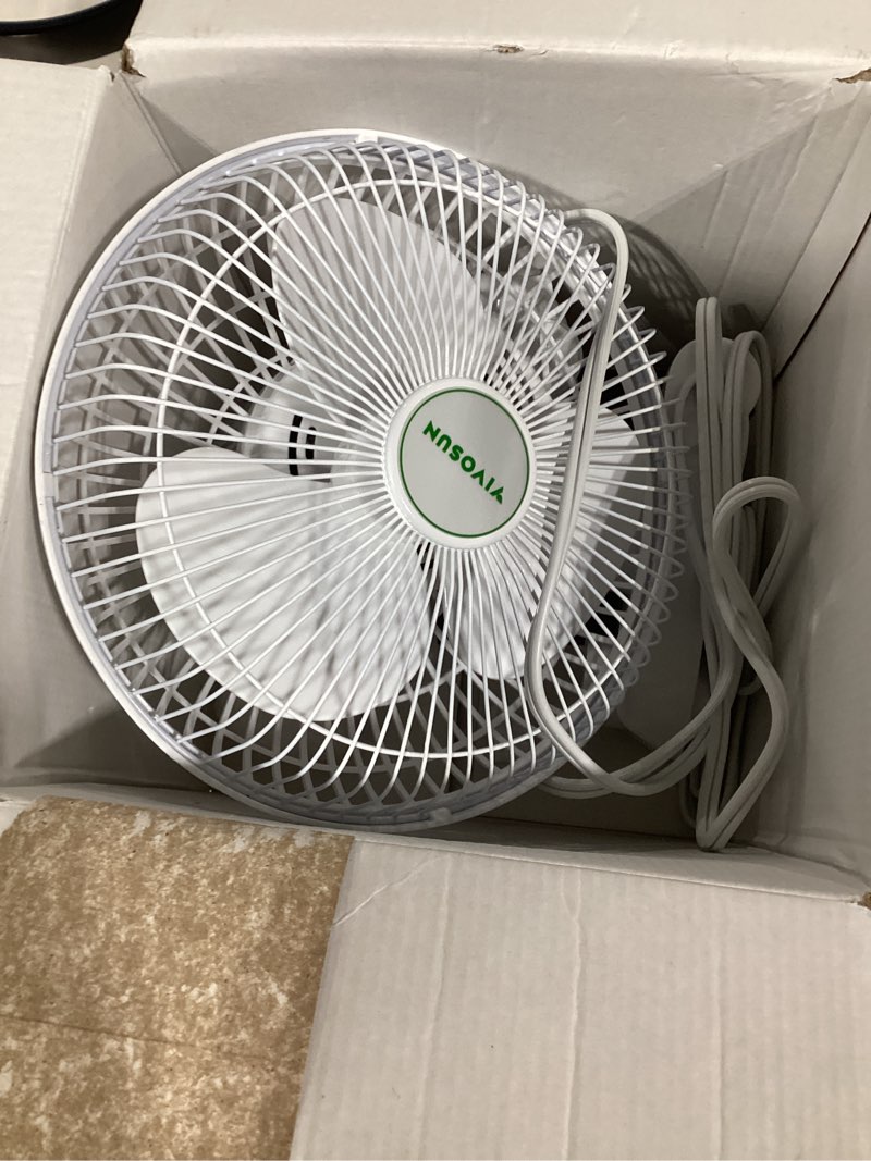 Condition photo showing Good Condition for VIVOSUN AeroWave A6 Grow Tent Clip Fan, Patented Portable Auto Oscillating Fan 6” with 2-Speed, Strong Airflow but Low Noise, and Fully-Adjustable Tilt for Hydroponic Ventilation, White, 1-Pack 1 White