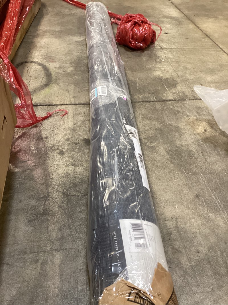 Condition photo showing Good Condition for loloi rifle paper co. maison collection mao-01 nightingale black 7'-6" x 9'-6", .19" pile height, area rug nightingale black 7'6" x 9'6" (rectangular)