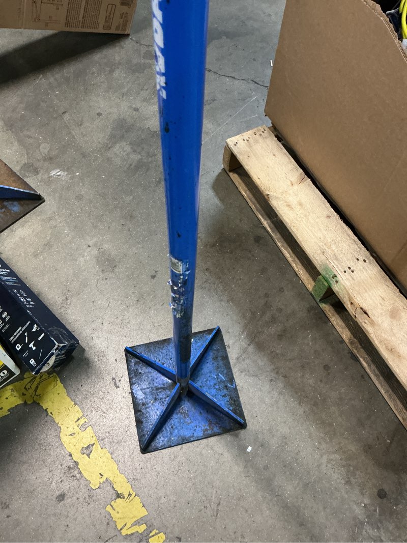 Condition photo showing As Is for kobalt 10-in x 10-in tampers
