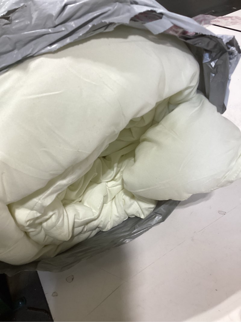Condition photo showing Good Condition for Andency Ivory King Size Comforter Set (104x90Inch), 3 Pieces Soft Lightweight Western Modern Pinch Pleat Bedding Comforters, All Season Warm Down Alternative Bed Set for Boys Men Adults Ivory King (104"x90")