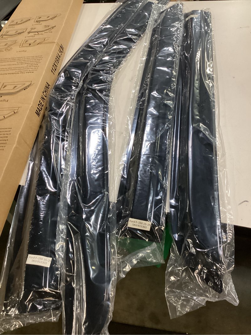 Condition photo showing Good Condition for window visor 112x19x4.5cm 