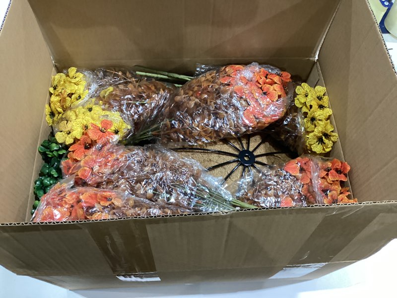 Condition photo showing New/Like New for Similar. Artificial Faux Hanging Flowers Plants Basket for Outdoors Outside Home Decoration,Hanging Planters with Realistic Silk Fake Daisy Flowers UV Resistant for Balcony Patio Porch Spring Summer Multicolor B-multi Color