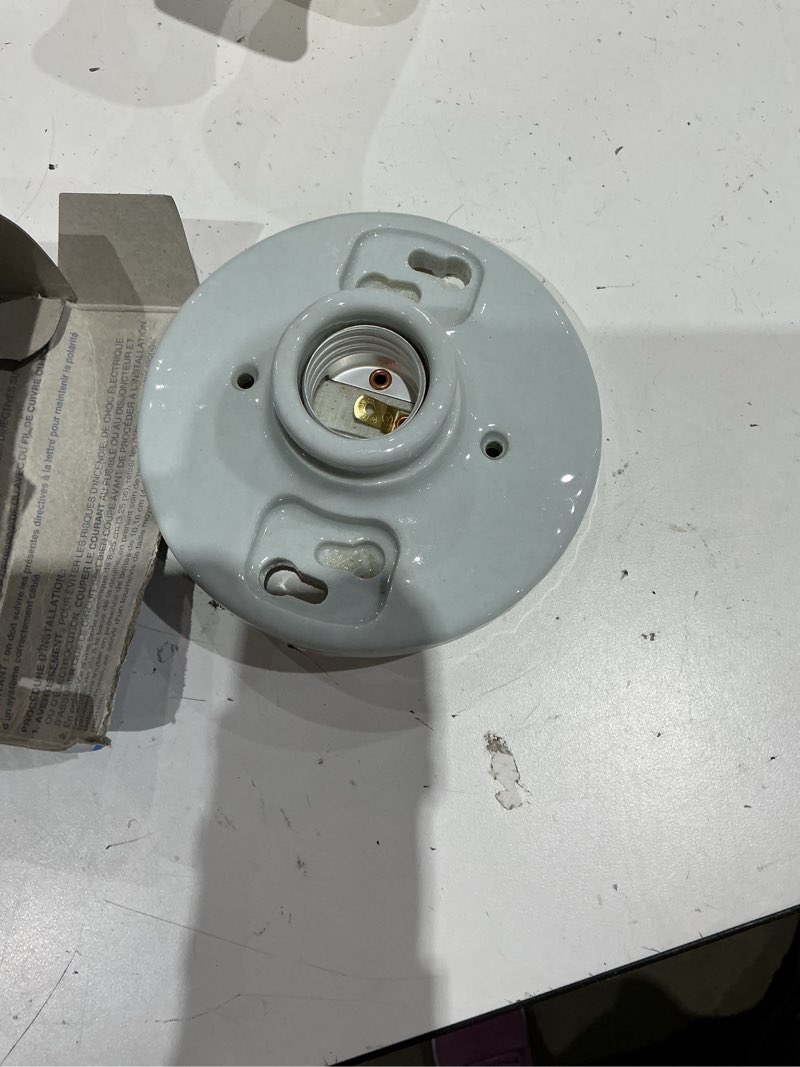 Condition photo showing Good Condition for leviton white porcelain incandescent keyless lampholder