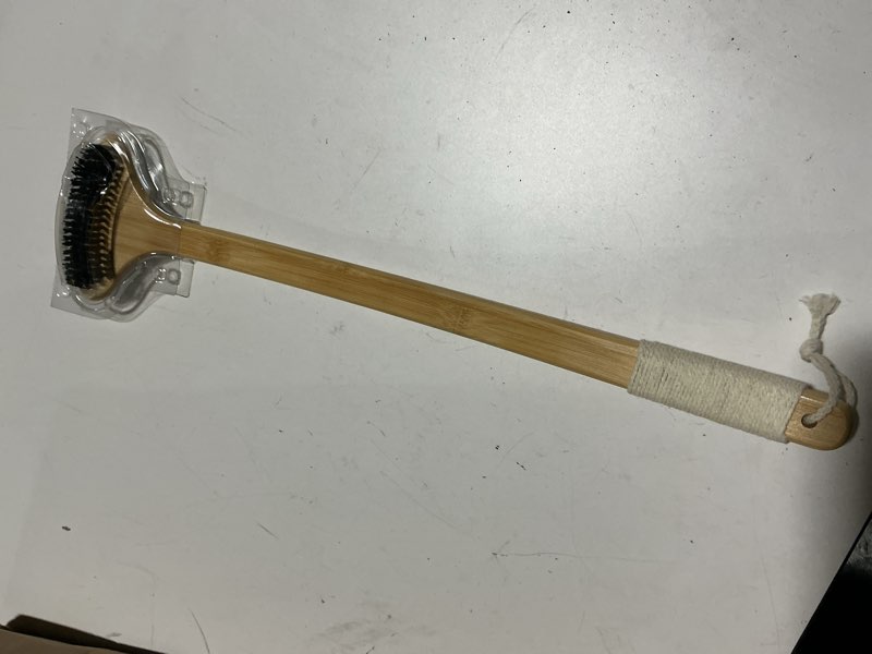 Condition photo showing Good Condition for bamboo back scratcher, oversized body scratcher with 22” curved long handle and 2 in 1 wide scratching/massaging head, for itch relief, body brush backscratchers for adults men women 2 in 1 bristles
