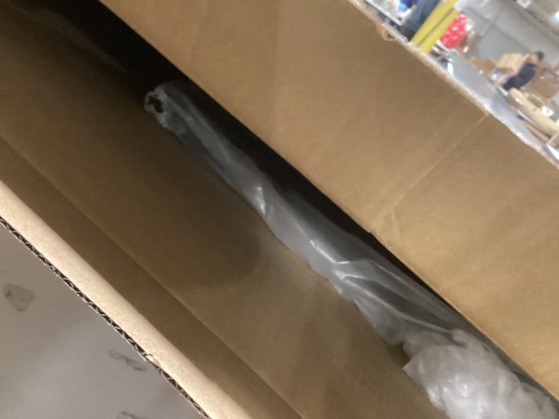 Condition photo showing Good Condition for 20x20 Collage Picture Frame 8x10 Picture Frame Collage Displays Four 8x10 inch Photos Available Horizontal Wall Mounting Display and Vertical Black Black 20x20?8x10 opening?