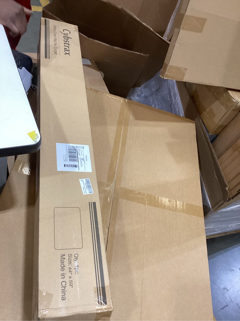 Condition photo showing New/Like New for Office Chair Mat for Carpet Floor, 0.1" Thick 59" x 44" Heavy Duty Computer Chair Mats for Low Pile Carpet, Transparent Carpet Protector Floor Mats for Home (Rectangular) 44"x59" For Carpet Floor