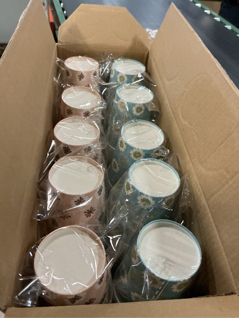 Condition photo showing Good Condition for tv topvalue 600 pack 5oz paper cups, bathroom cups, mini mouthwash cups, colorful disposable cups, hot drinking cup for travel, party and event 5oz - blue and pink