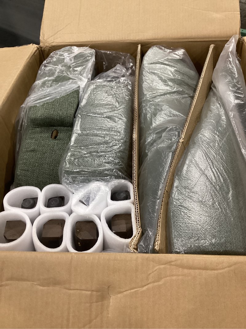 Condition photo showing New/Like New for COLAMY Upholstered Dining Chairs Set of 4, Mid Century Modern Kitchen Chairs with Back, Farmhouse Fabric Side Dining Room Chairs with Wood Legs for Dining Room Restaurant, Green