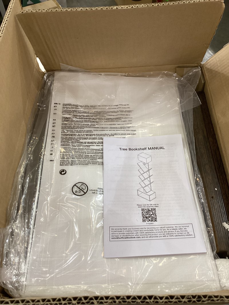 OUTONLIFE 6 Tier Tree Bookshelf with Light, Remote & Timer, Modern Tall Floor Standing Book Shelf, N