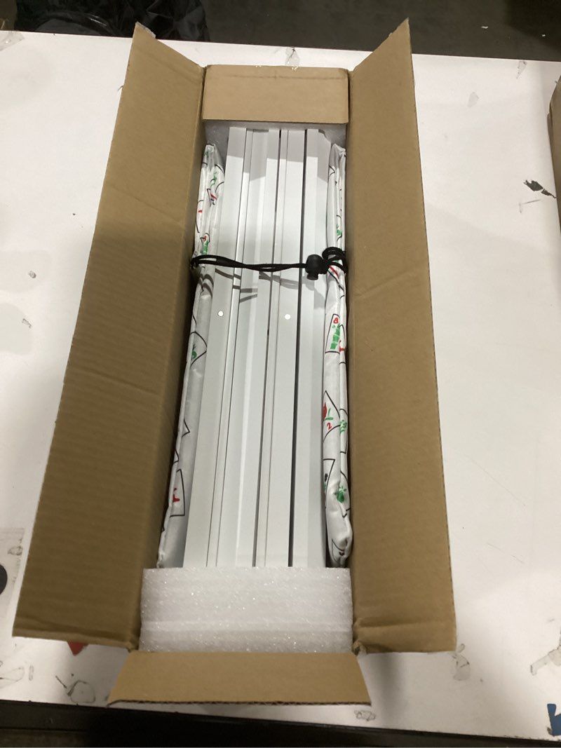 Condition photo showing Good Condition for Mahjong Racks with Pushers, White Wooden American Mahjong Tile Pushers and Racks Set of 4, with White Printed Mahjong Racks Drawstring Bag, Mahjong Accessories (19.68 Inches)
