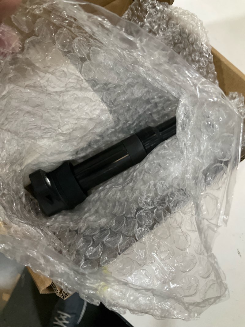 Condition photo showing New/Like New for Set of 4 Ignition Coil Packs & Iridium Spark Plugs Compatible with 1.8L 2.0L L4 2012-2020 Hyundai Elantra Coupe GT, 2014-2020 Tucson, 2014-2018 Kia Forte, 2012-2019 Kia Soul Replace UF651 9686 (2-Pin)