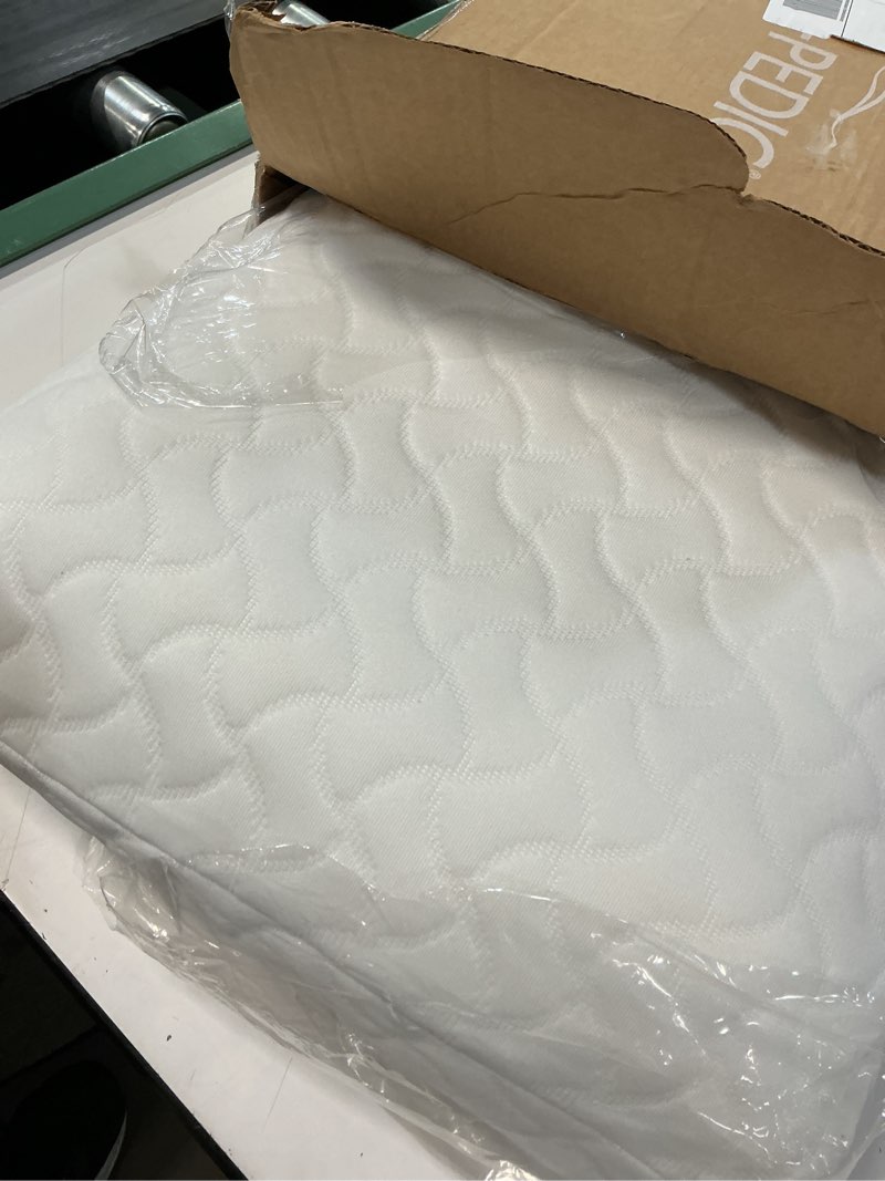 Condition photo showing Good Condition for tempur-pedic tempur-cloud pillow for sleeping, standard, white