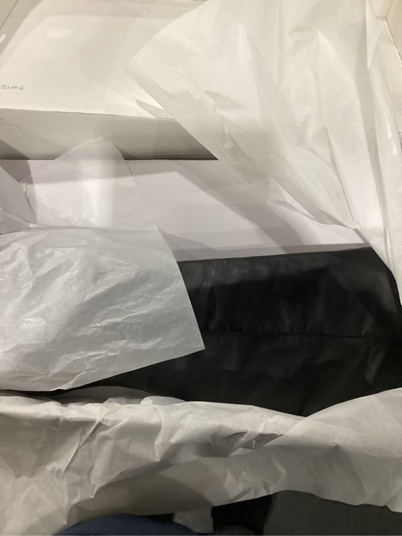 Condition photo showing New/Like New for Nine West womens Lorthey 9.5 Black Leather 002