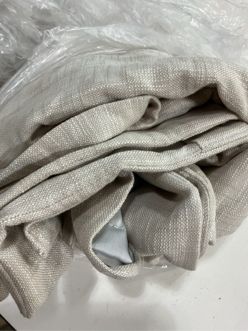 https://lotting-media.assets.bidfta.com/lotting_62bbdae6-70f2-4af4-9c38-6d0c37efc91f