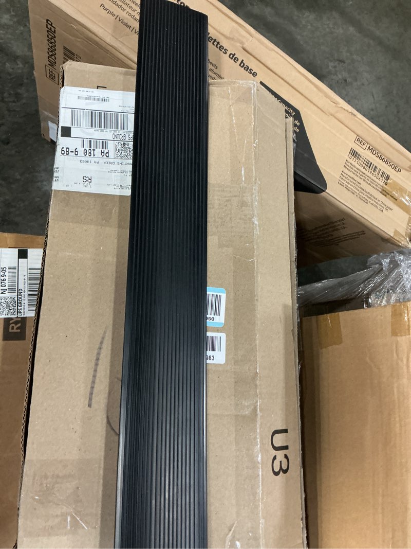 Condition photo showing Good Condition for EaseThrift 1" Rise Threshold Ramps for Doorways 40'' L Rubber Wheelchairs Ramps for Home Self-Adhesive, Door Transition Strip for Home (Black) Black 1" Rise 40 in - 1 PC