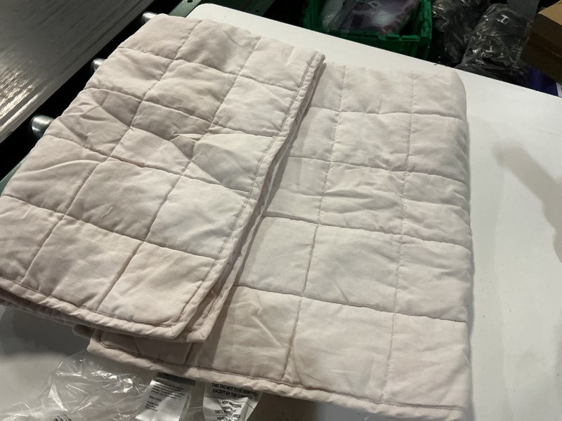 Condition photo showing As Is for european linen toddler quilt, one size, blush pink