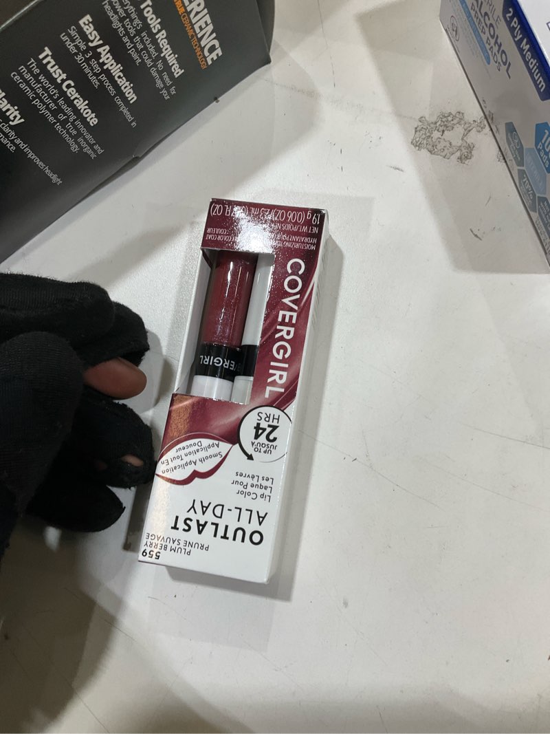 Condition photo showing Good Condition for COVERGIRL Outlast All-Day Lip Color With Topcoat, 559 Plum Berry 559 Plum Berry 1 Count (Pack of 1)