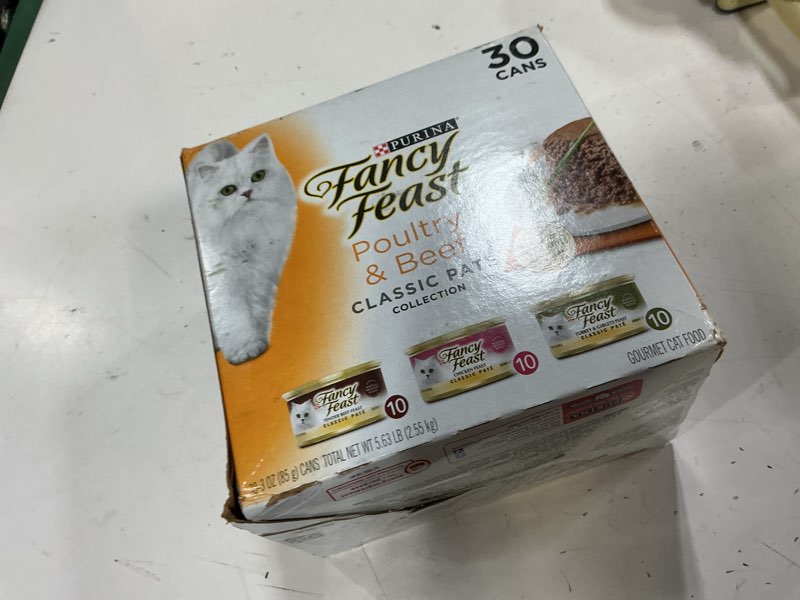 Condition photo showing New/Like New for (bbd 02/2028)  fancy feast poultry and beef feast classic pate collection grain free wet cat food variety pack - (pack of 30) 3 oz. cans 3 ounce (pack of 30)