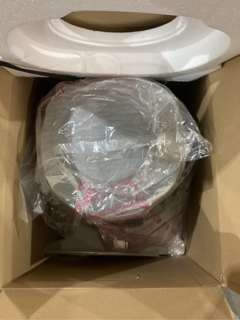 Condition photo showing New/Like New for ninja air fryer | 4 qt capacity | 4-in-1 roast, crisp, roast, reheats, & dehydrates | dishwasher safe parts | 105°f-400°f | includes 20 easy & healthy recipes | 1550 watt | grey | af101