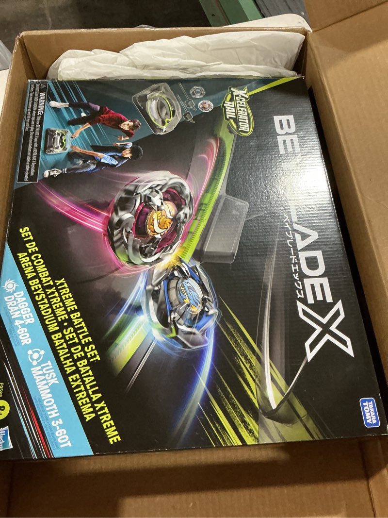 beyblade x xtreme battle set with beystadium arena featuring x-celerator rail, 2 right-spinning top 