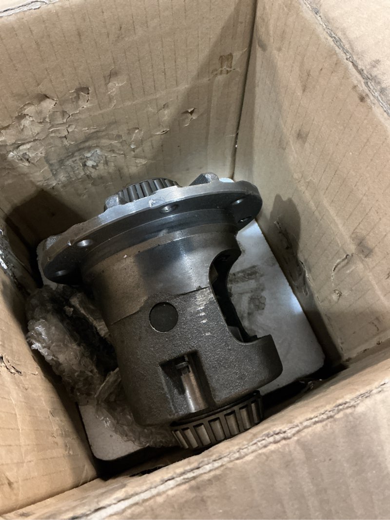 Condition photo showing As Is for Dana 35 Differential Case Assembly Kit 74210X M35TL-27-354UP Replacement for Jeep TJ Cherokee Grand Cherokee Wrangler Differential Carrier with 27 Splines, 3.54-Up Gear Ratios