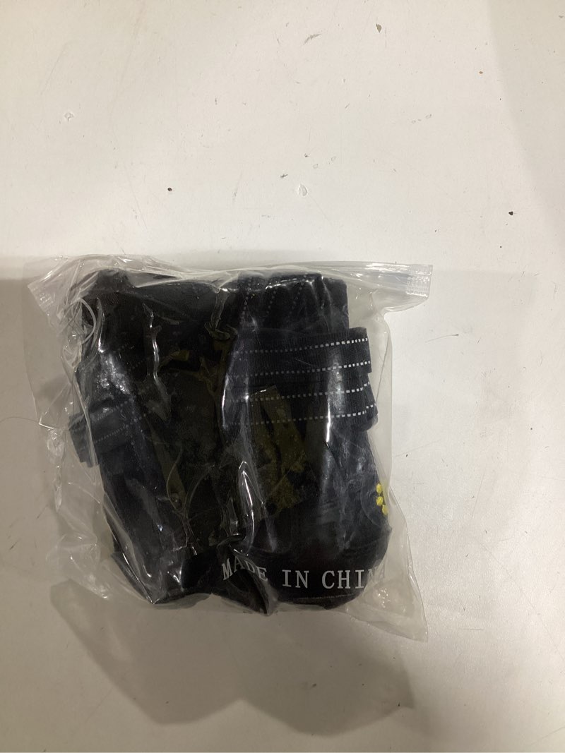 Condition photo showing New/Like New for XSY&G Dog Boots,Waterproof Dog Shoes,Dog Booties with Reflective Rugged Anti-Slip Sole and Skid-Proof,Outdoor Dog Shoes for Medium Dogs 4Pcs-Size2 Size 2:?2.4''x1.7'')(L*W) for 18-27 lbs Black