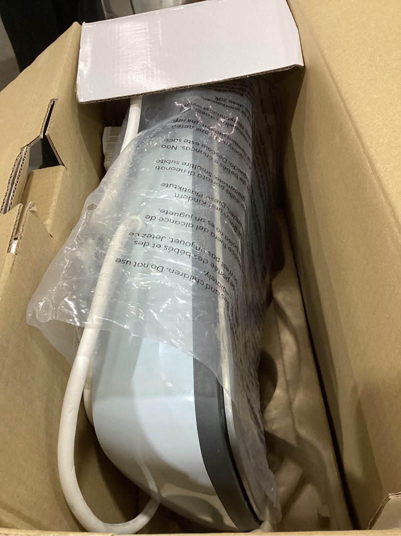 Condition photo showing Good Condition for Cricut - EasyPress 3 12" x 10" - Zen Blue