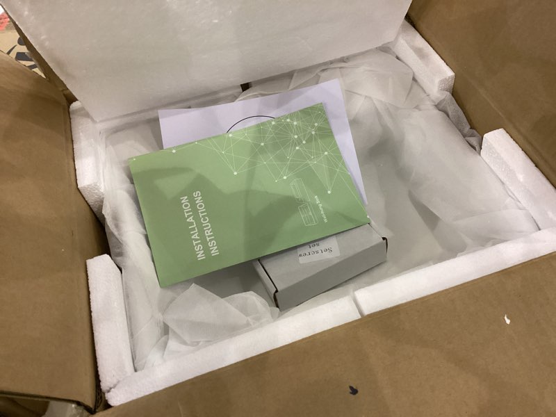 Condition photo showing New/Like New for Kichae wall-hung sink