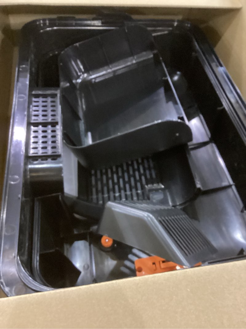 Condition photo showing Good Condition for Vivifying Stainless Steel Litter Box, XL Side Entry Extra Large Litter Box with Lid for Big Cats & Kitty, Removable Enclosed Metal Cat Pan with High Sided Enclosure, Scoop, Mat, Footboard (Black)