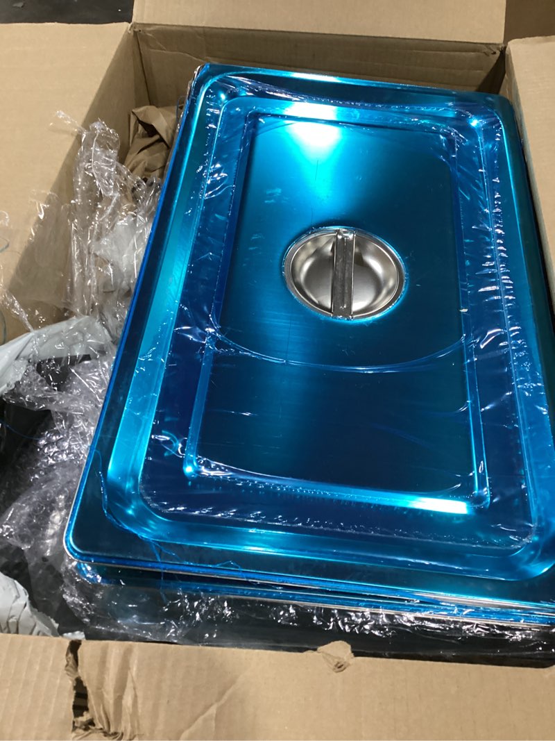 Condition photo showing Good Condition for QWORK Stainless Steel Full Size 1/1 Chafing Dish Pan Set, 4 Pack 2.56"" Deep 0.03"" Thick 8.5L Heat-Resistant Pans with Lids, Steam Table Pans for Catering & Food Service, WD15365