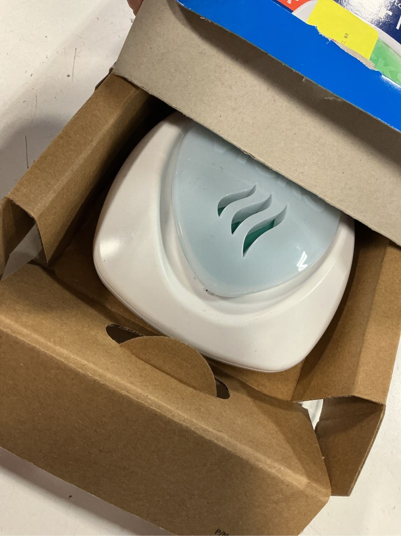 Condition photo showing Good Condition for vicks waterless vaporizer, 50 sq. ft., v1800