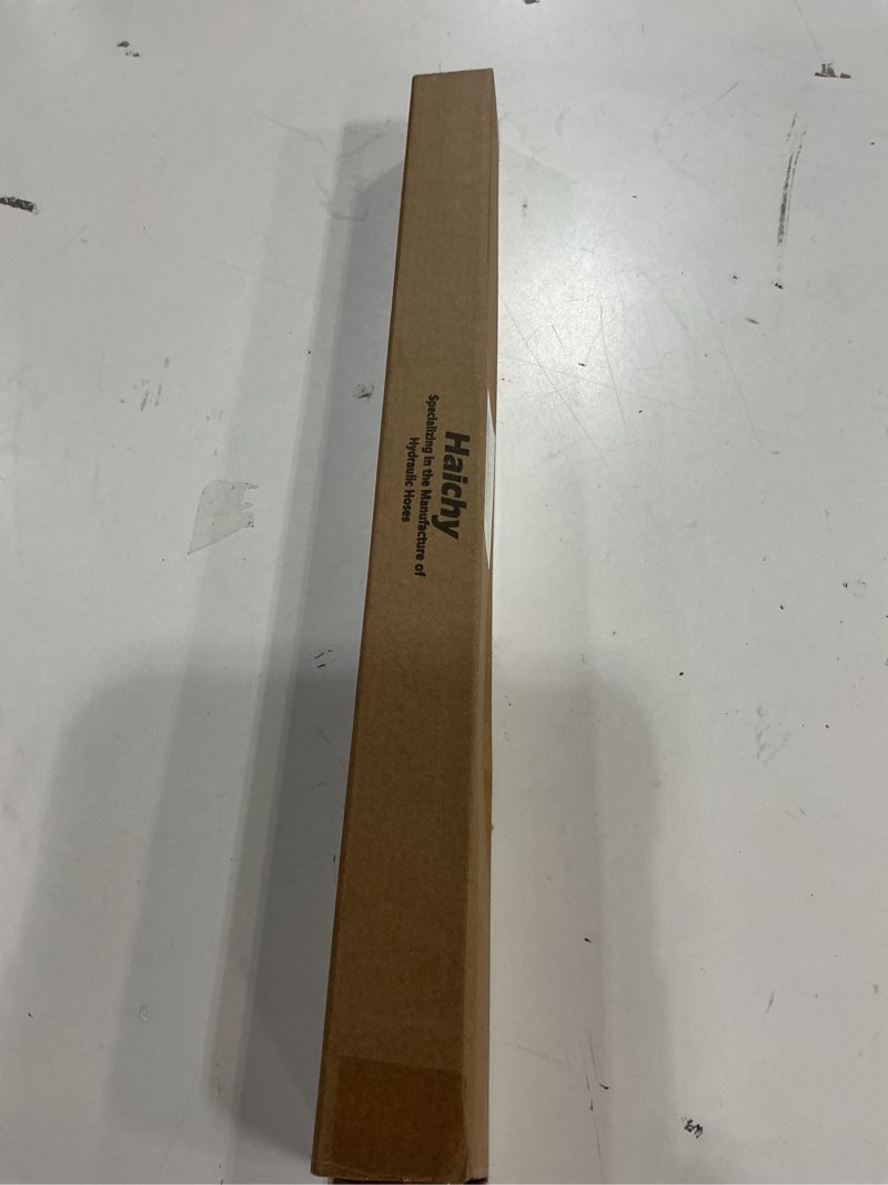 Condition photo showing New/Like New for haichy 15611-06-06-18 hydraulic hose 3/8" hydraulic hose with male npt x male npt, 18" long, 4785 psi 15611-06-06-18-g