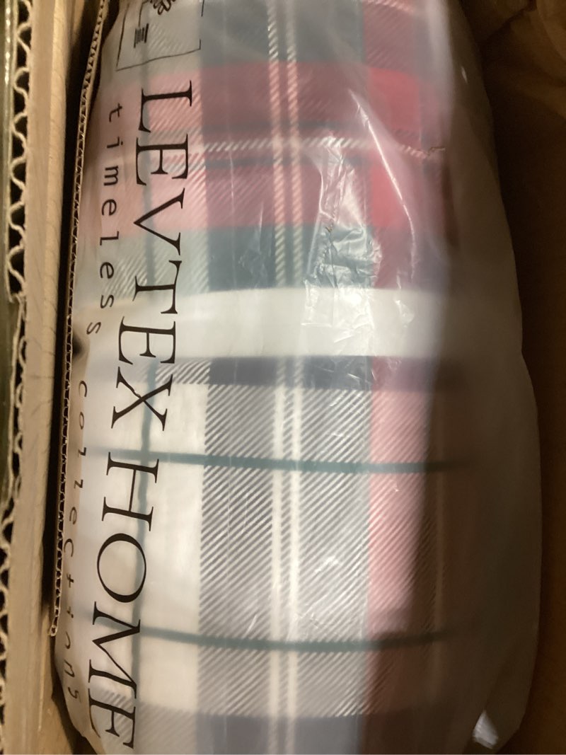 Condition photo showing New/Like New for Levtex Home - Spencer Plaid Quilt - King - Christmas Tartan Plaid - Red, Green, White, Blue, Gold - Quilt (106x92in.) - Reversible - Cotton/Poly Quilt - King Red and White