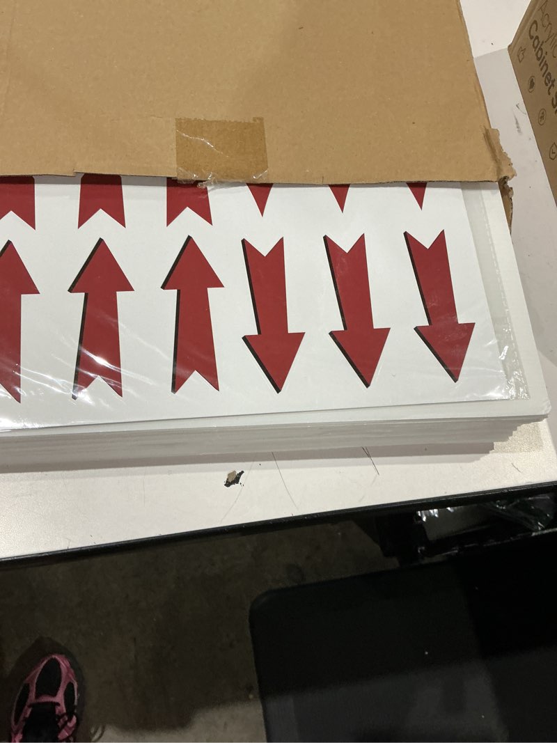 Condition photo showing Good Condition for 10 pack blank yard signs with stakes,yard sale signs with arrow stickers, 17" x 13" ?blank corrugated plastic yard lawn signs for party decorations