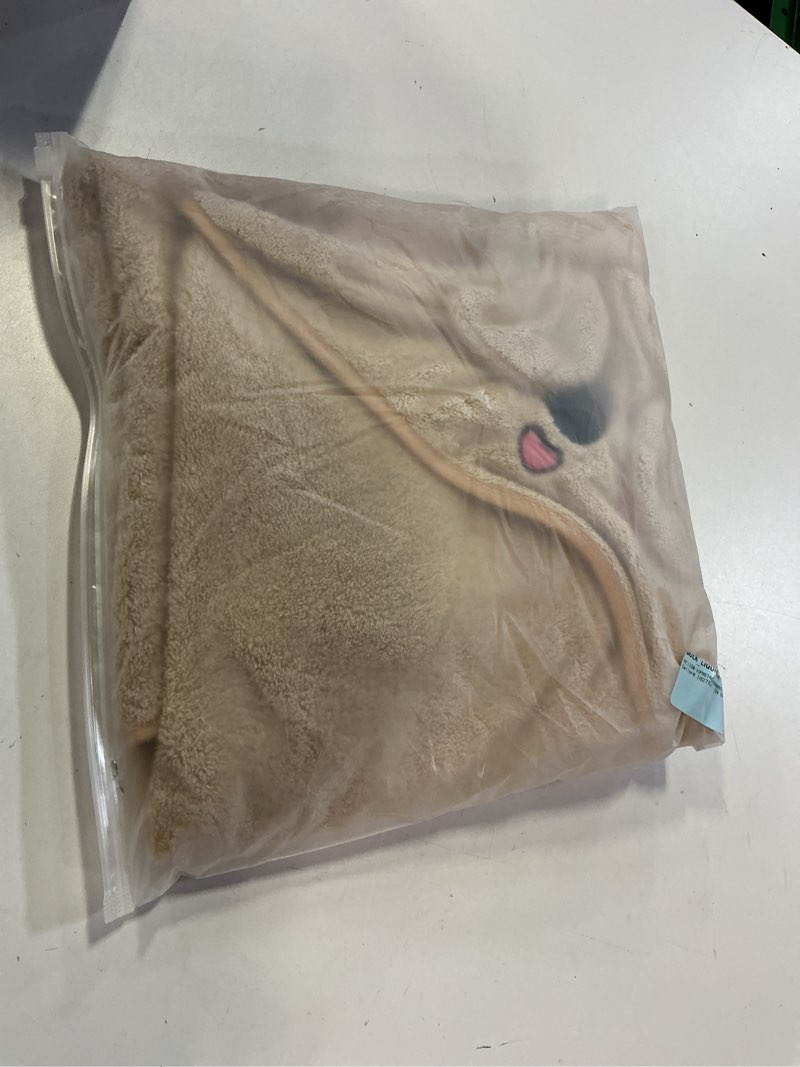 Condition photo showing Good Condition for liyufly baby bath towel, absorbent large hooded towel for kids, newborn, babie, toddler, infant, brown koala, 31.5 x 31.5 inch