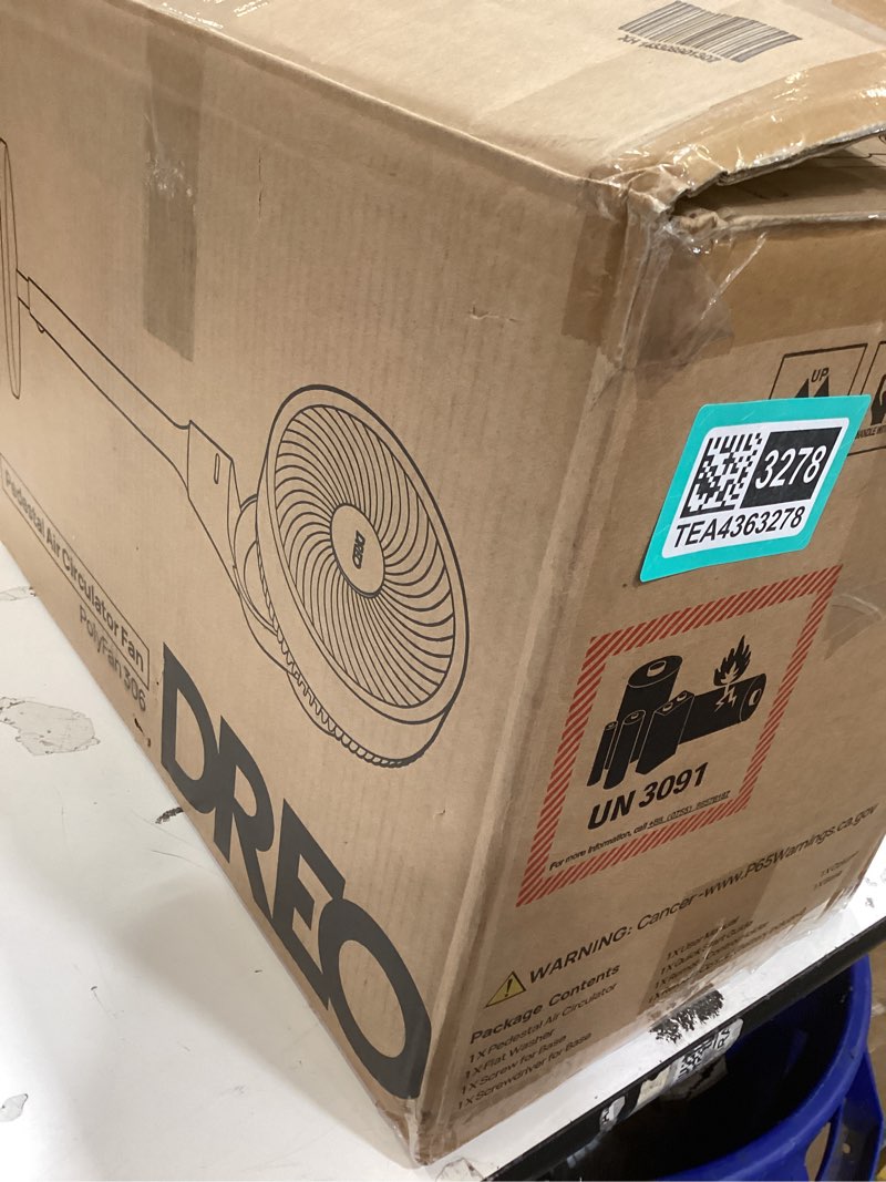 Condition photo showing Good Condition for dero pedestal air circulator fan polyfan 306