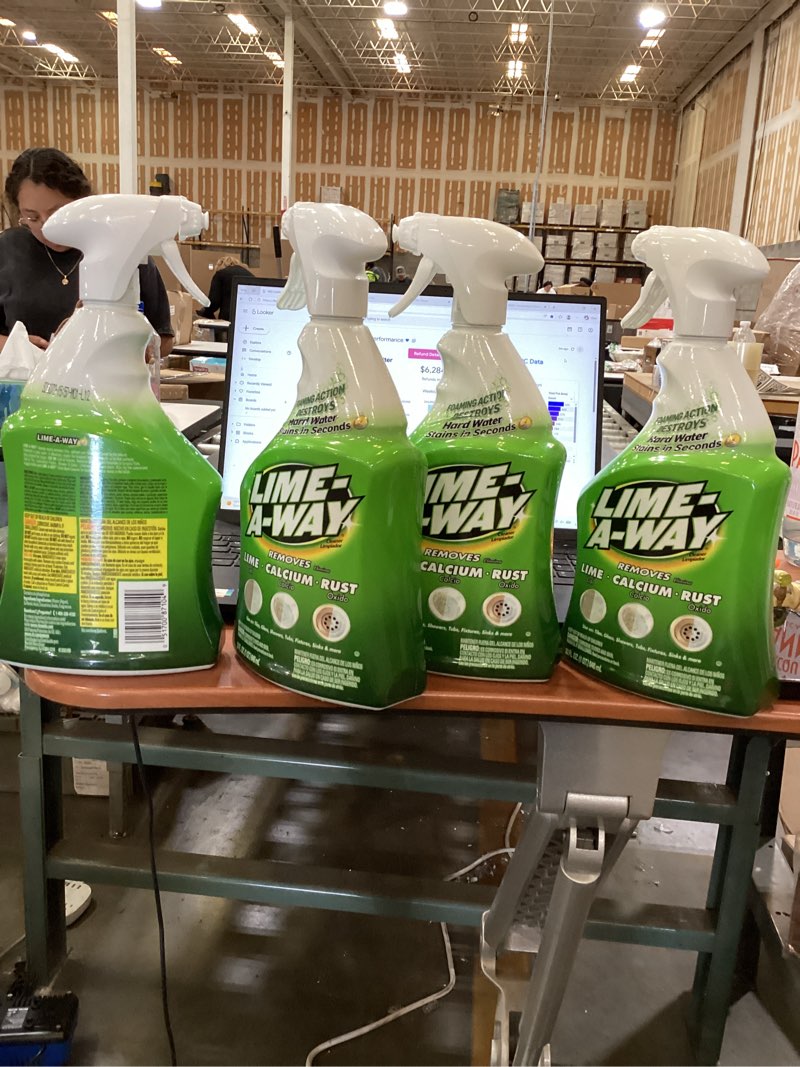 Condition photo showing New/Like New for lime-a-way hard water stain remover spray, removes lime, calcium & rust in seconds, bathroom cleaner, 32 fl oz 32oz (pack of 4)