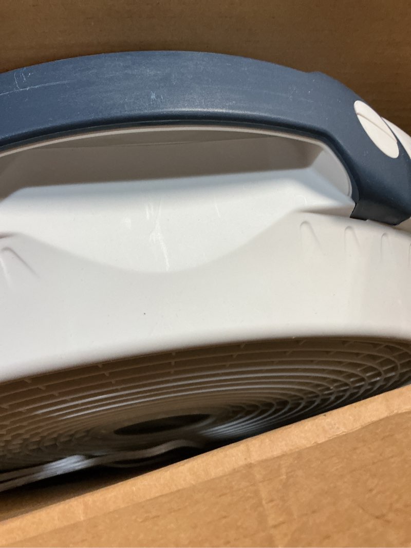 Condition photo showing Good Condition for lasko wind machine 20  3-speed tilt mechanism floor fan  gray  3300