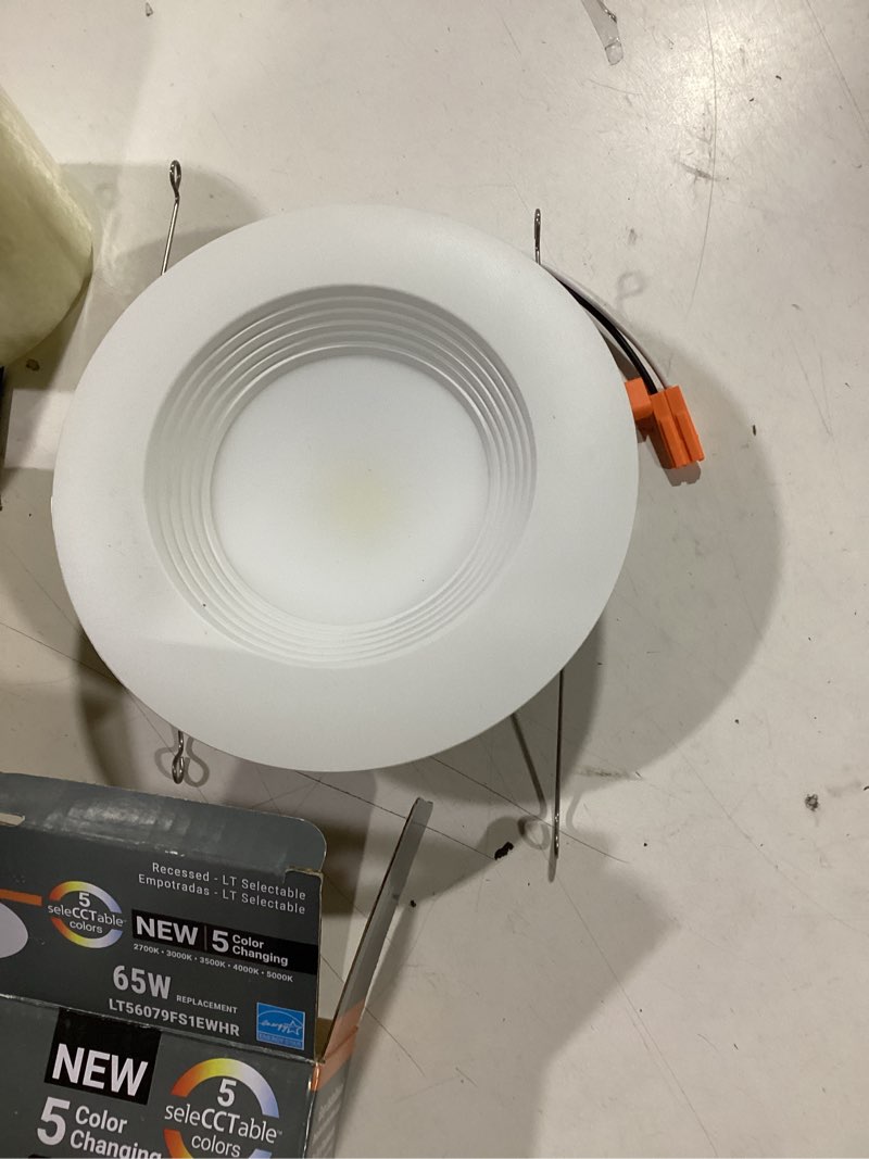 Condition photo showing As Is for HALO Retrofit Matte White 5-in or 6-in 600 -Lumens Switchable Round Dimmable LED 